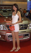 Very cute Thai girl mini skirt