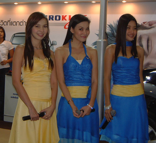 Announcer girls at the car show