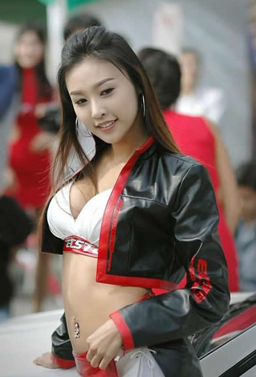 Hottie Korean race queen