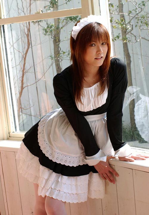 Asian Maid Cosplay