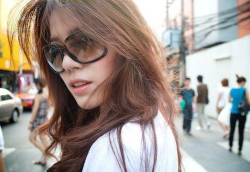 Thai FHM girl Maple on the street