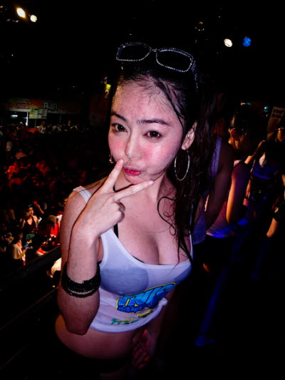 Busty Bangkok party girl